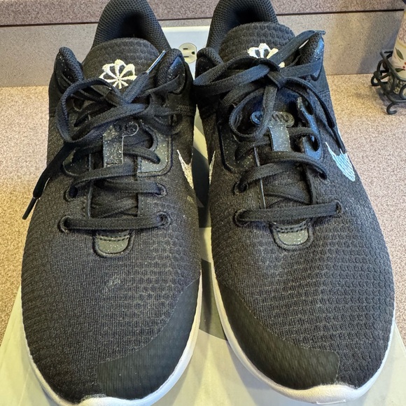 Nike Flex Women’s Athletic Sneakers - Picture 5 of 9